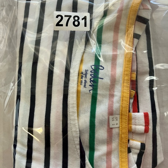 Boden Stripes ahead‎ of the rest Tee Sz Small Striped Crew Neck Cotton Casual - Picture 9 of 9